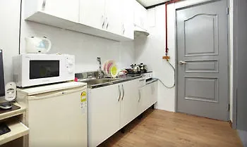 Cozyplace In Itaewon Seoel