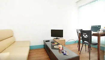 Hotel Cozyplace In Itaewon Seoel